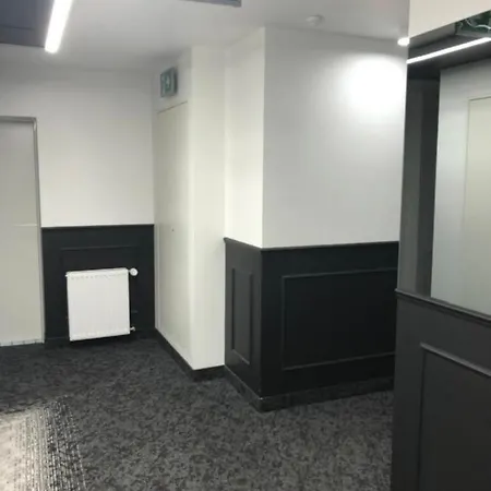 Apartment Space Deluxe View